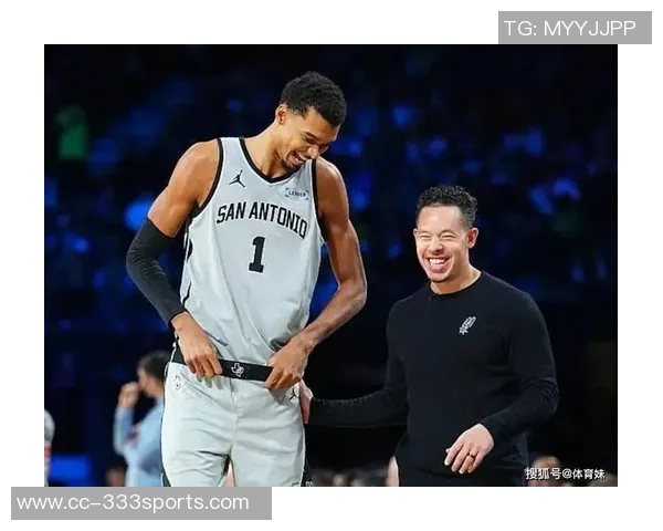 文班达成生涯300记三分球创NBA历史纪录成为2米13以上球员最快者