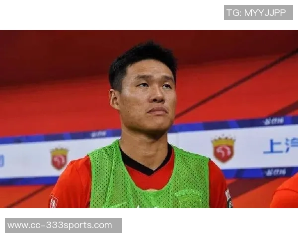 李昂正式告别上海海港32岁后卫新赛季加盟大连英博