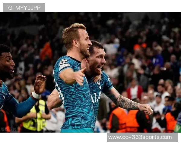 帕瓦尔霍伊别尔共同反思马赛失利强调球队需加倍努力提升表现