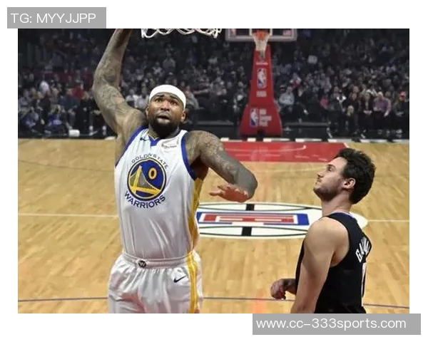 泰森关键时刻拼抢篮板却因犯规失误10投5中斩获15分4篮板表现不俗 泰森关键时刻拼抢篮板却因犯规失误10投5中斩获15分4篮板表现不俗